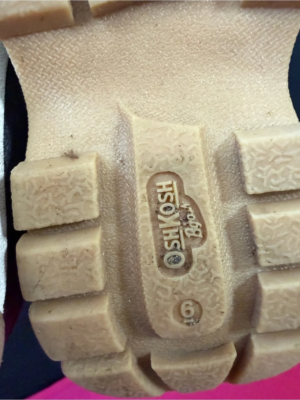 Kids boots/ sneakers